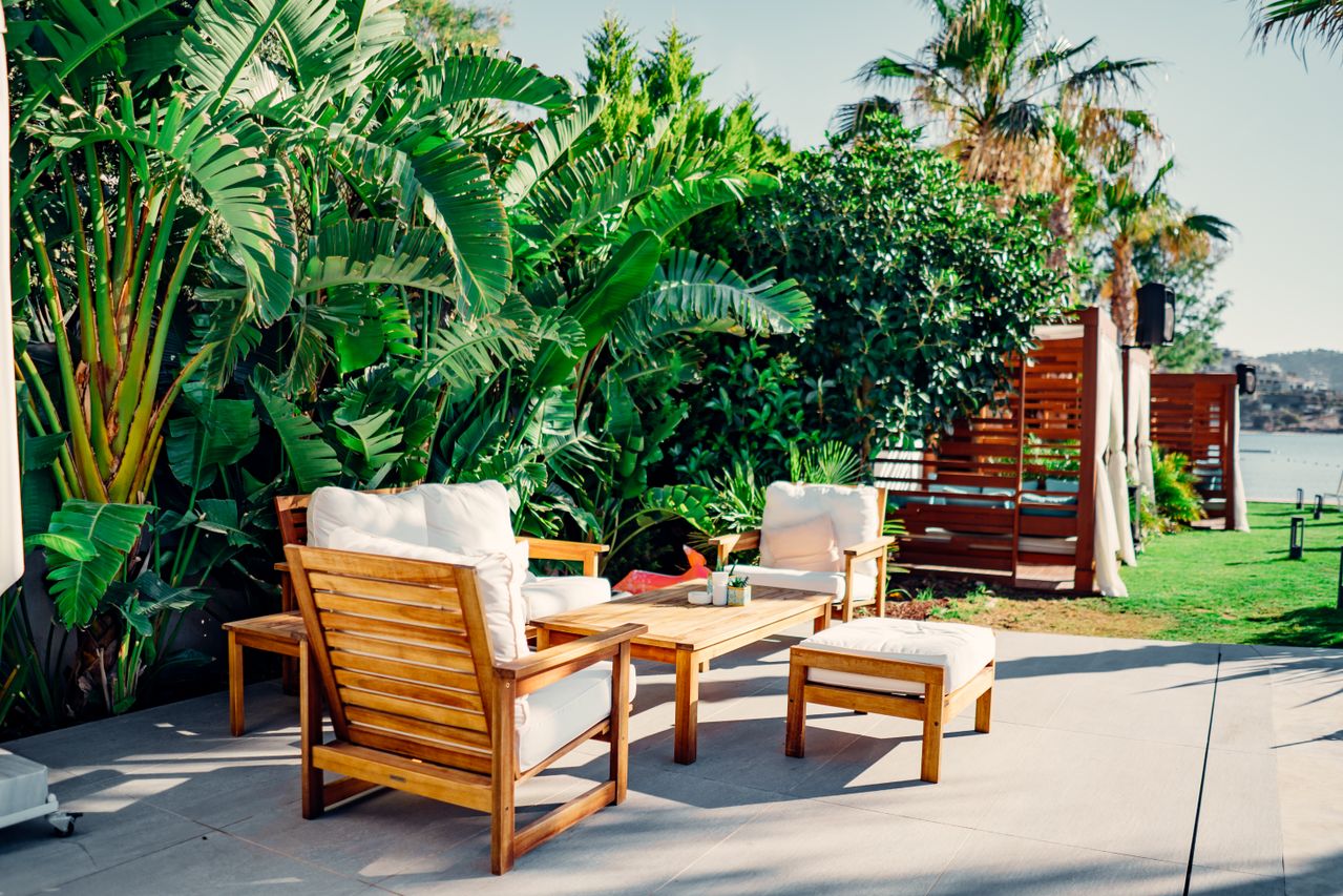 The Complete Guide to Eco-Friendly Furniture: Materials, Benefits, and How to Choose Smart