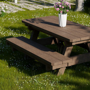 Heritage Child's Picnic Table - The Charming Bench Company