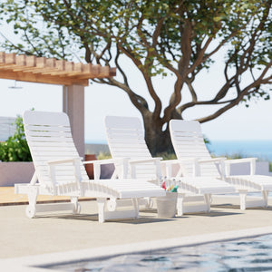 Signature Chaise Lounge