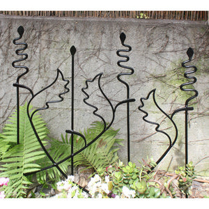 Acanthus Fence Trellis