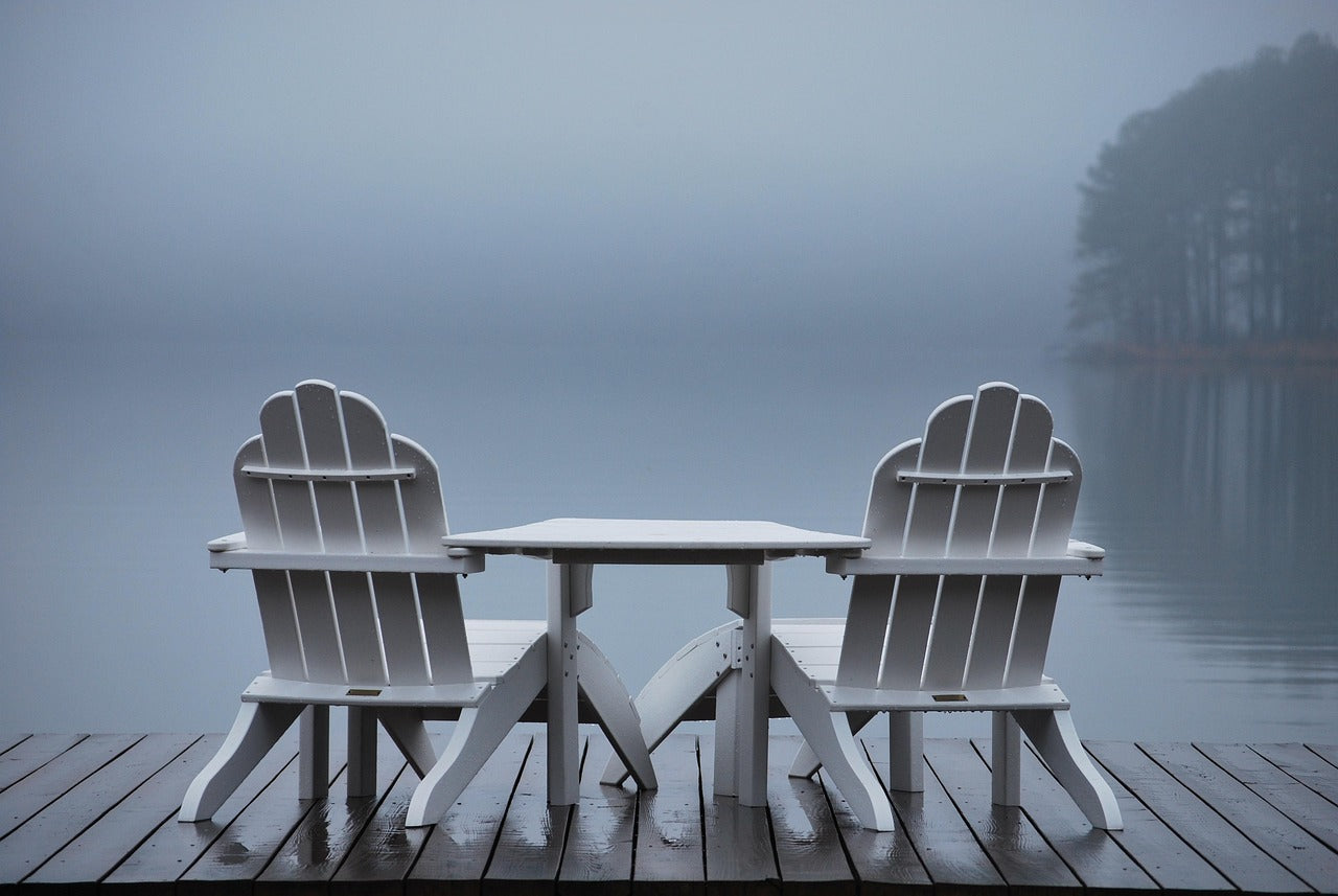 How to Take Care of Cedar Garden Furniture: Expert Maintenance Guide