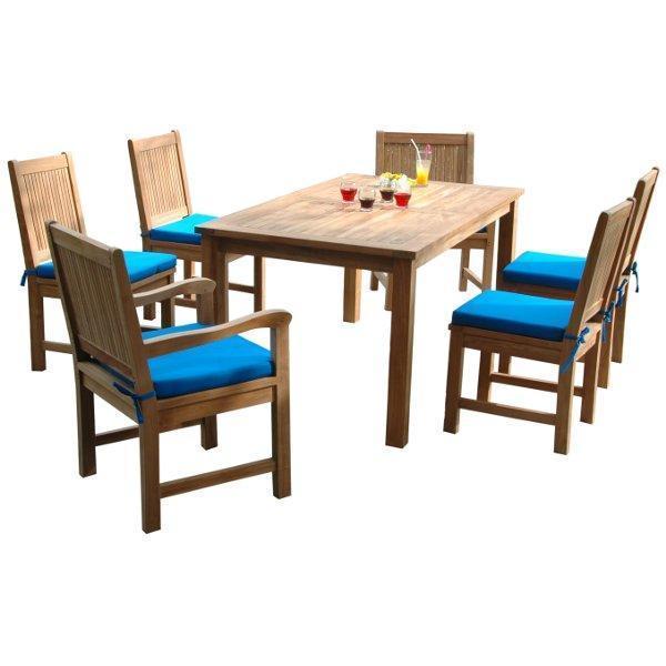Outdoor Dining Tables and Chairs