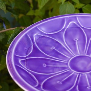 12" Lolly Embossed Birdbaths with Garden Stake Birdbath