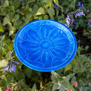12" Lolly Embossed Birdbaths with Garden Stake Birdbath