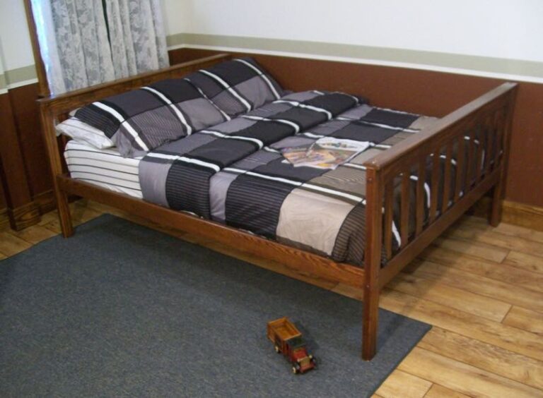 Mission Bed