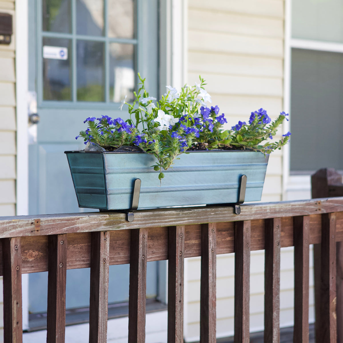 The Bloom Box Garden Growing Kits with Brackets for 2 x 6 Railings