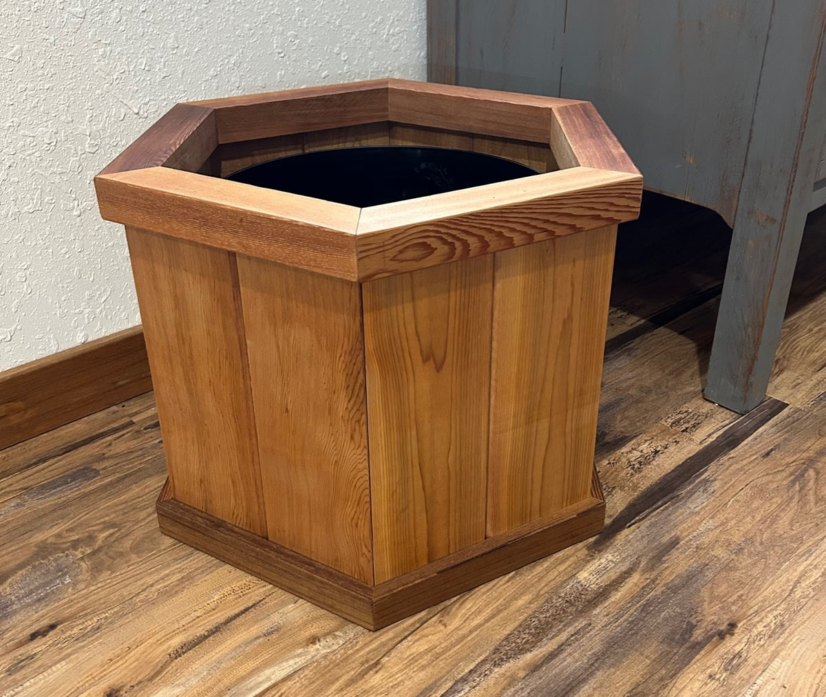 Cedar Pot Cover – Octagon Deck Planter by Wood Country