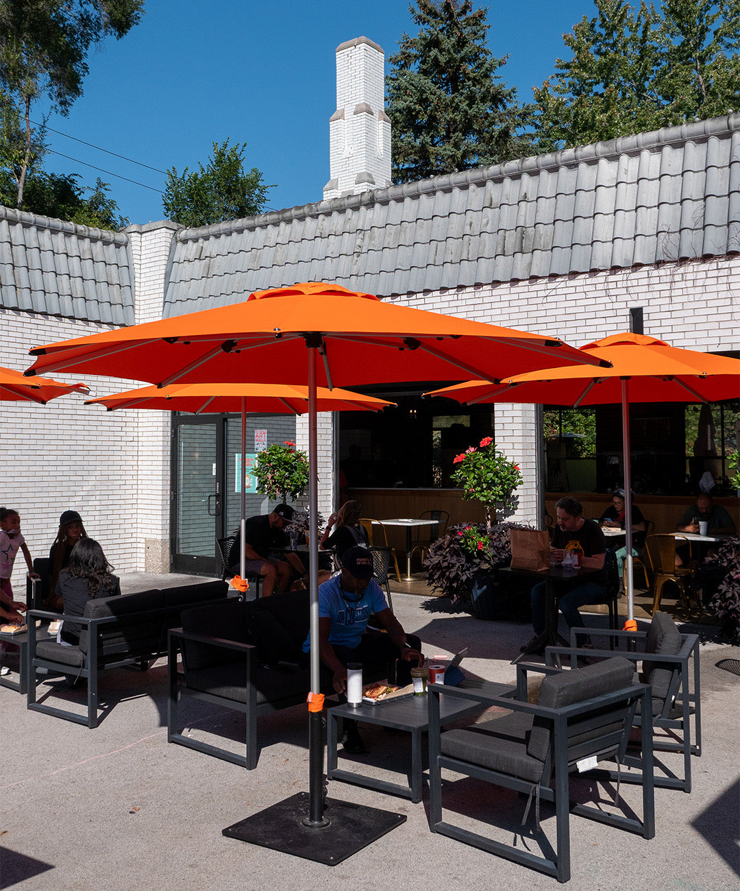 Shadowspec Oasis™ Commercial Market Umbrella