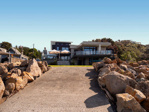 Shadowspec Unity™ Uno - Single Large Umbrella – Square or Octagon - The Charming Bench Company- Shadowspec Unity™ Duo - Two Large Umbrellas – Square or Octagon - The Charming Bench Company-Shadowspec Unity™ Quattro- Four Large Umbrellas – Square / Shadowspec Unity™ Trio - Three Large Umbrellas – Square-Single Large Umbrella