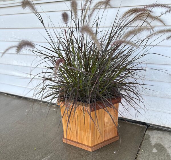 protect wood deck from potted plants Wood Country, Cedar Pot Cover – Octagon Deck Planter