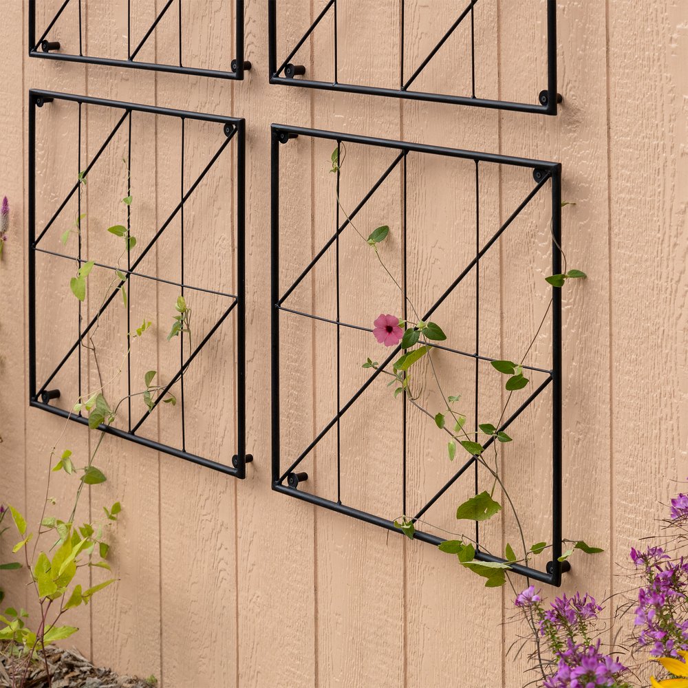 Quilt Block-Circles Wall Trellis Panels (3 panels) & Diagonals Wall Trellis Panels (4 panels) Trellis