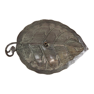 Aspen Leaf Birdbath Birdbath with Wall Mount Bracket