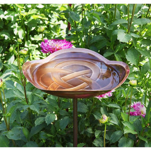 Dara Knot Birdbath Birdbath