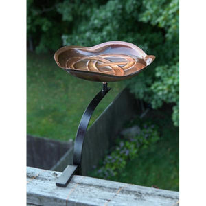Dara Knot Birdbath Birdbath
