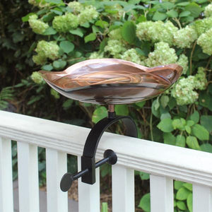 Dara Knot Birdbath Birdbath