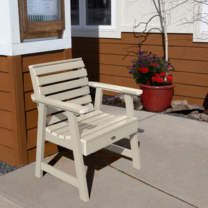 The Sequoia Professional Commercial Grade Glennville Lounge Chair Lounge Chair